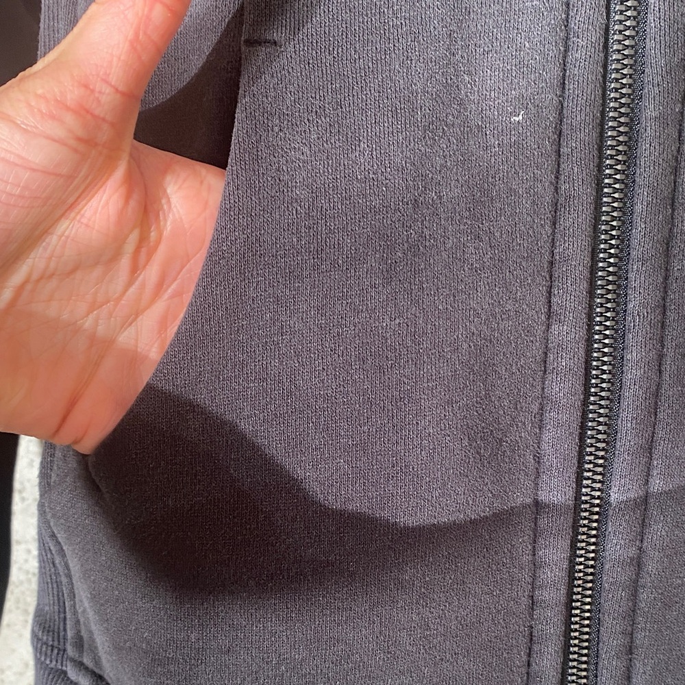 Lululemon Define Jacket Hoodie • Black • Size 4 - Picture 4 of 8